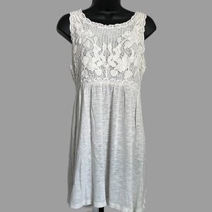 Forever 21 White Lightweight Lace Sleeveless Mini Dress